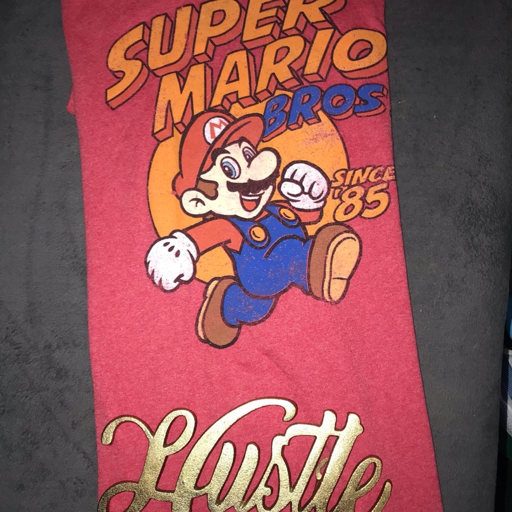 Super Mario Bros t-shirt